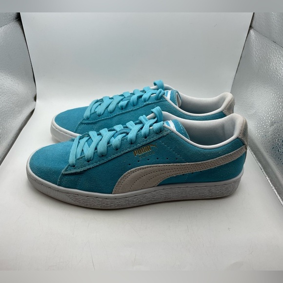 Puma Suede women’s blue sneakers size 5.5 - Picture 1 of 9